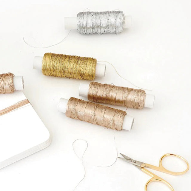 Studio Carta/スレッド/Metallic Thread - Champagne-100 yards (90m)