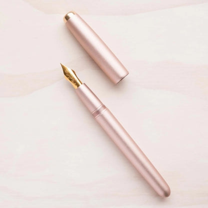 Tom's Studio/万年筆/Spark Fountain Pen- Rose Gold with Rose Quartz Inlay