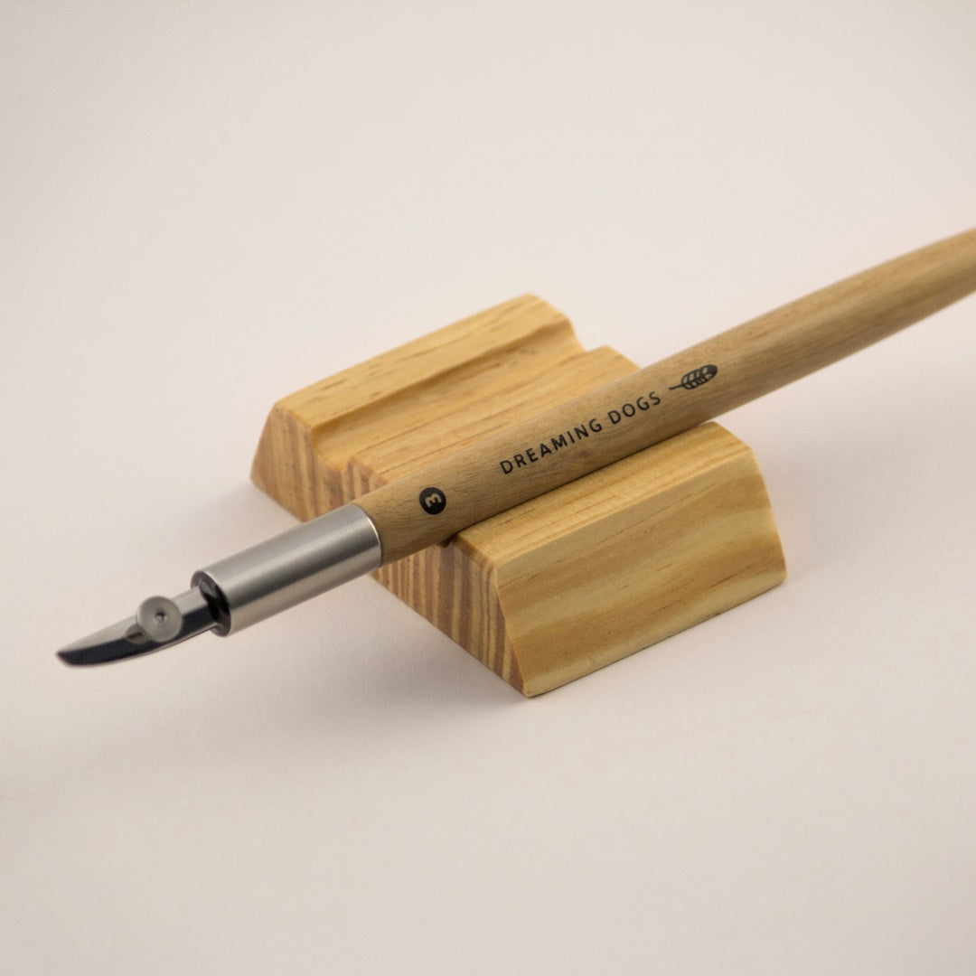 [For SCRITIER members] Dreaming Dogs/Pen Rest - Mini