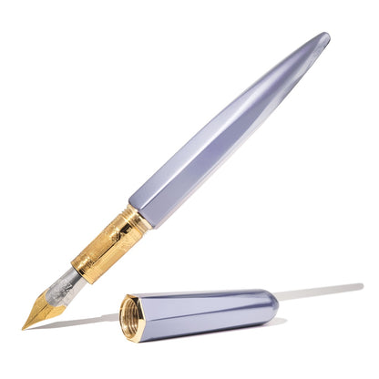 Ferris Wheel Press/万年筆/The Marquise Fountain Pen -  Pearl Drop Blue - Fine